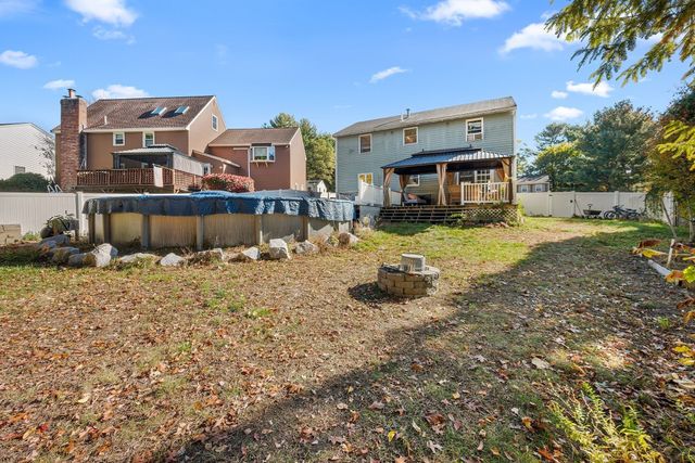 30 Constance Dr, Lowell, MA 01854