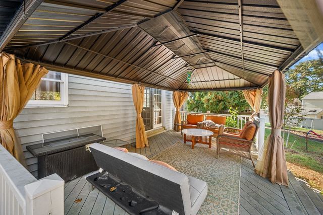 30 Constance Dr, Lowell, MA 01854