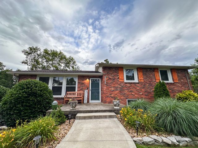 2608 Davidwood Ct, Nashville, TN 37214