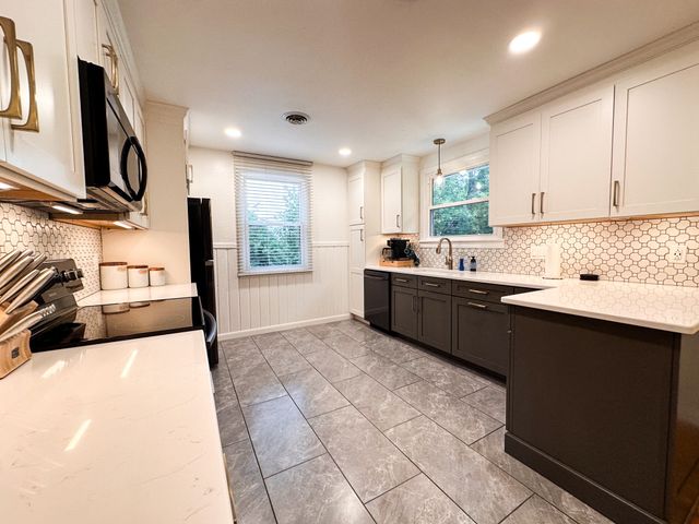 2608 Davidwood Ct, Nashville, TN 37214