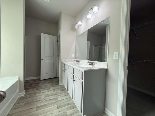 1521 Winding Ridge Trl, Hoschton, GA 30548