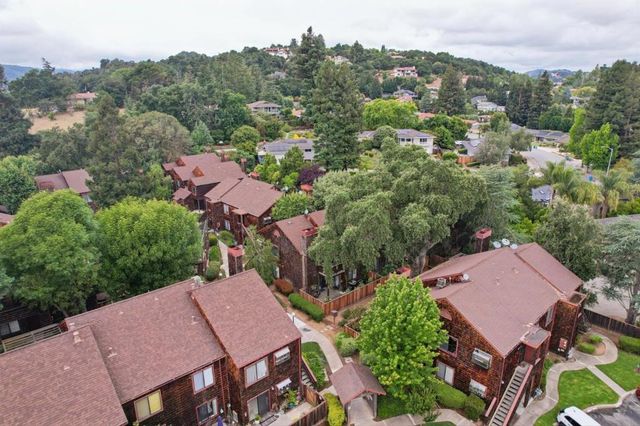 1555 Hecker Pass Road E201, Gilroy, CA 95020