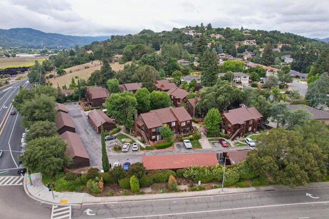 1555 Hecker Pass Road E201, Gilroy, CA 95020