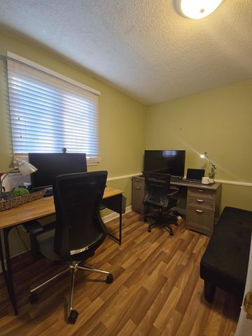 7836 W River Road, Brooklyn Park, MN 55444