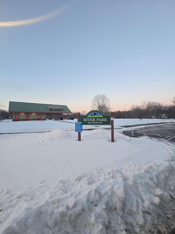 7836 W River Road, Brooklyn Park, MN 55444