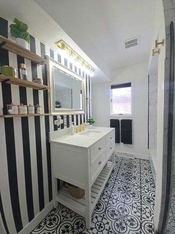 7836 W River Road, Brooklyn Park, MN 55444