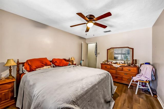 5314 Moonshadows Drive, Humble, TX 77346