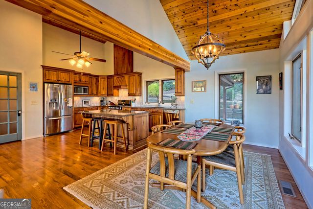 9406 Bridge Creek Road, Tiger, GA 30576