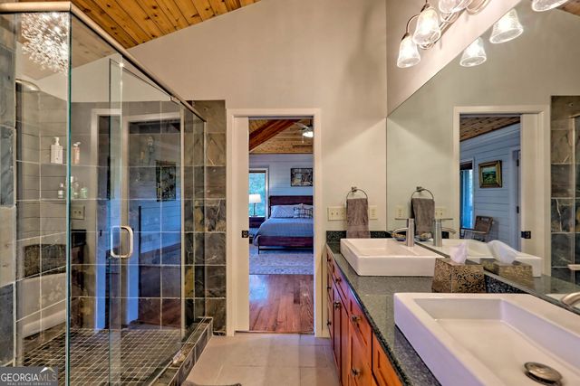 9406 Bridge Creek Road, Tiger, GA 30576