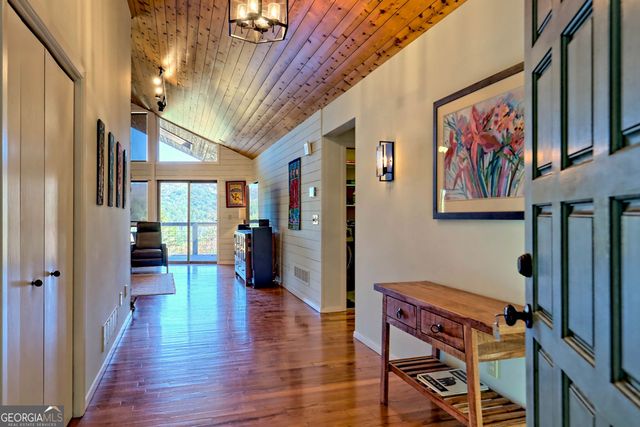 9406 Bridge Creek Road, Tiger, GA 30576