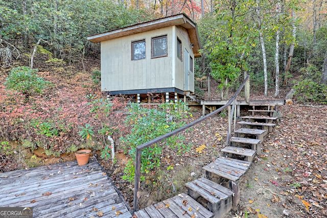 9406 Bridge Creek Road, Tiger, GA 30576