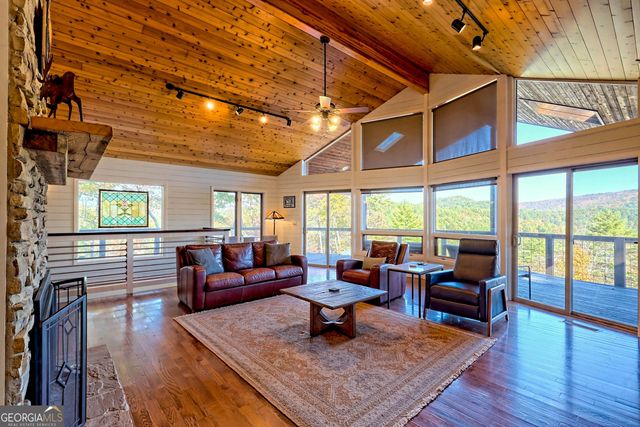 9406 Bridge Creek Road, Tiger, GA 30576