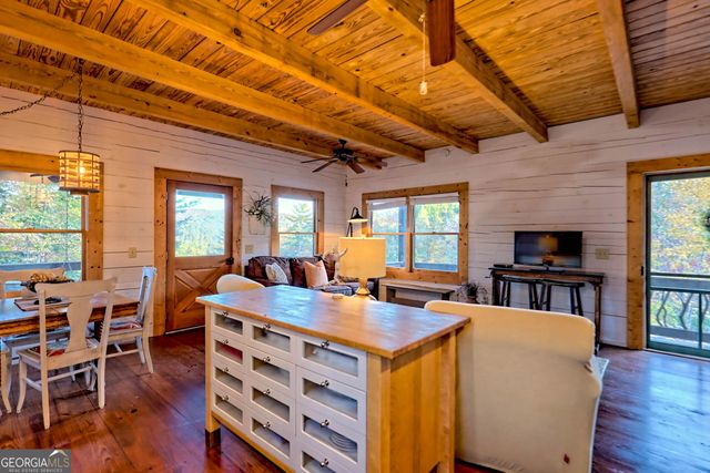 9406 Bridge Creek Road, Tiger, GA 30576