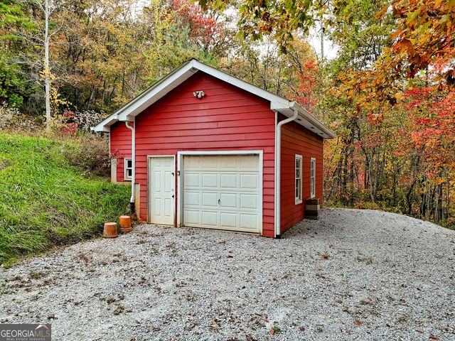 9406 Bridge Creek Road, Tiger, GA 30576