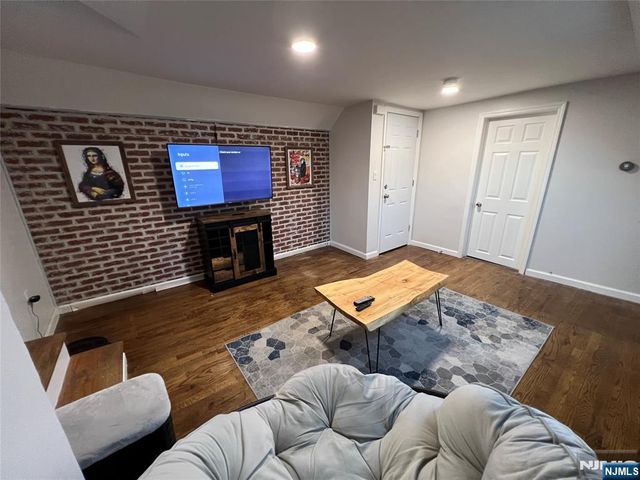 120 Stone Street 3, Newark, NJ 07104