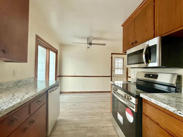 6506 Unity Avenue N, Brooklyn Center, MN 55429