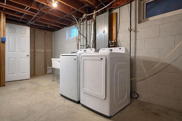 6506 Unity Avenue N, Brooklyn Center, MN 55429