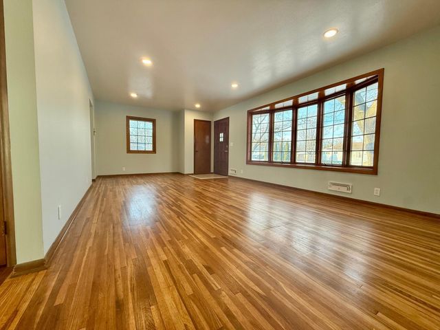 6506 Unity Avenue N, Brooklyn Center, MN 55429