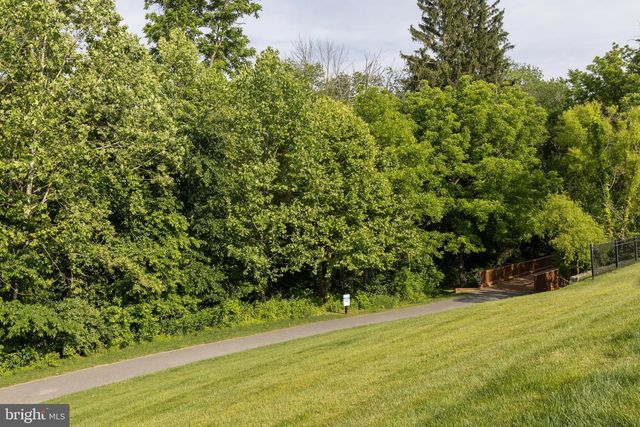 203 SILLS LN, Downingtown, PA 19335