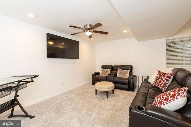 203 SILLS LN, Downingtown, PA 19335