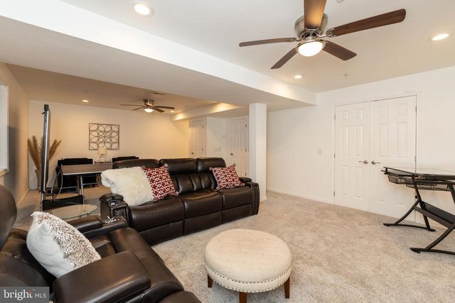 203 SILLS LN, Downingtown, PA 19335