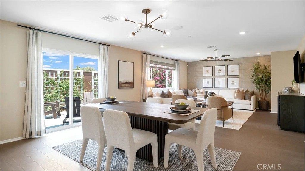 Image 4 of property listing at 1417 Noble Rein Drive, San Jacinto, CA 92582