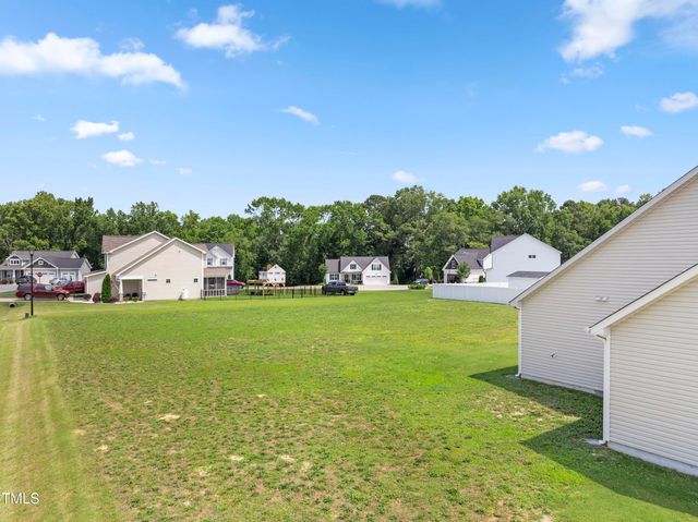 50 N Nolan Park Drive, Selma, NC 27576