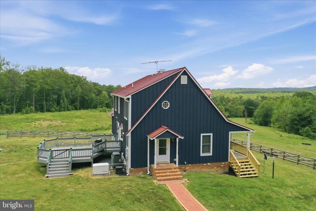 59 HARRY SETTLE RD, Castleton, VA 22716