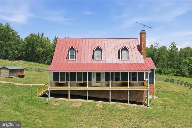 59 HARRY SETTLE RD, Castleton, VA 22716