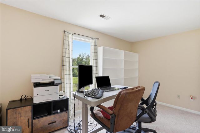 59 HARRY SETTLE RD, Castleton, VA 22716