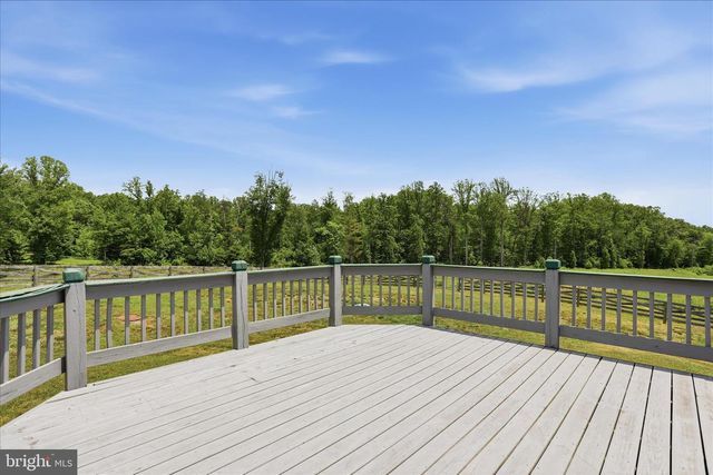 59 HARRY SETTLE RD, Castleton, VA 22716