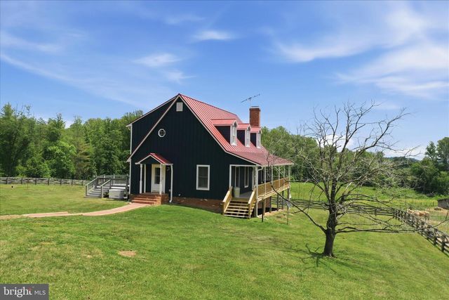 59 HARRY SETTLE RD, Castleton, VA 22716