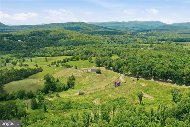 59 HARRY SETTLE RD, Castleton, VA 22716