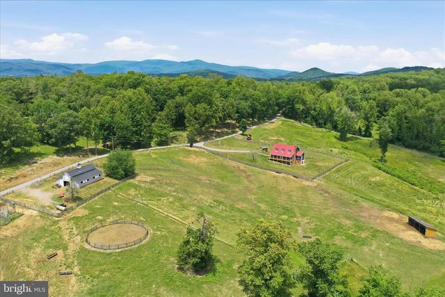 59 HARRY SETTLE RD, Castleton, VA 22716