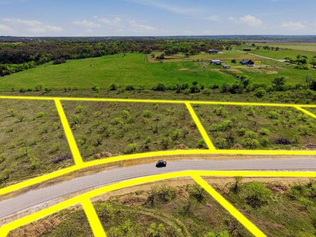 1416 Weston Ridge, Grandview, TX 76050