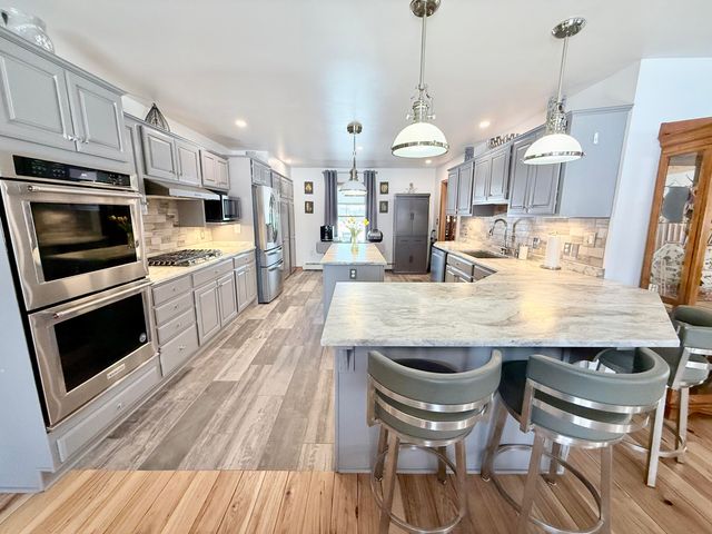 375 New York 22B, Peru, NY 12972