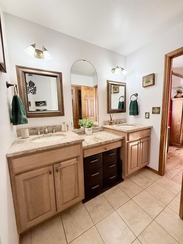 375 New York 22B, Peru, NY 12972