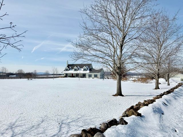 375 New York 22B, Peru, NY 12972