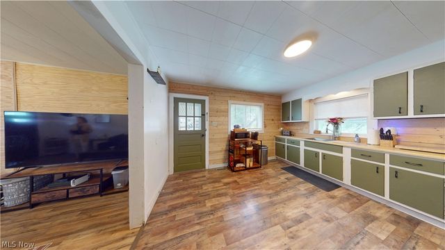 816 21st Street, Vienna, WV 26105