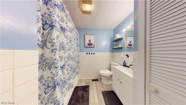 816 21st Street, Vienna, WV 26105