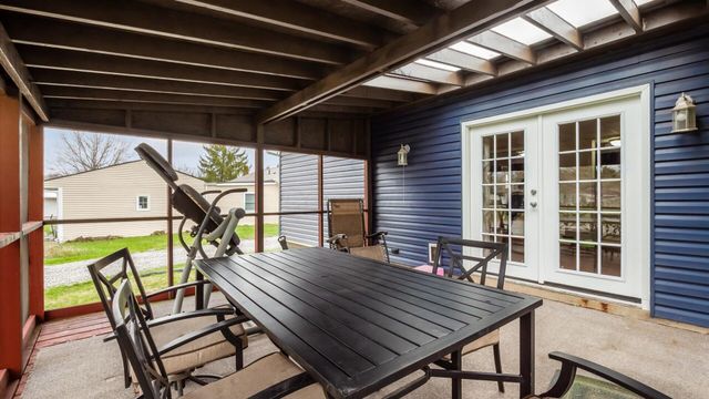 4530 N Bank Road, Buckeye Lake, OH 43008