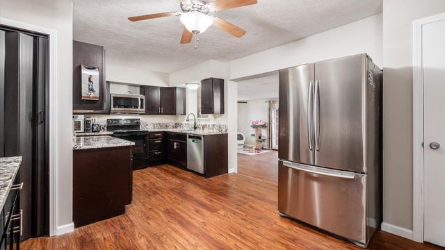 4530 N Bank Road, Buckeye Lake, OH 43008