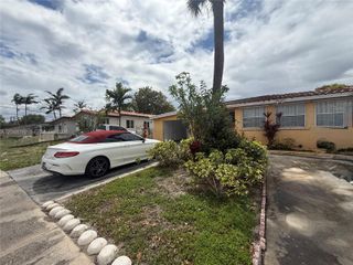 4470 W 1st Avenue, Hialeah, FL 33012