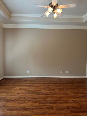 2910 Royal Oaks Green, Houston, TX 77082