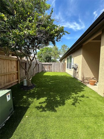 2910 Royal Oaks Green, Houston, TX 77082