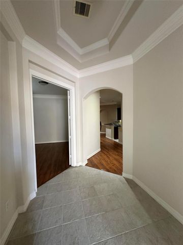 2910 Royal Oaks Green, Houston, TX 77082