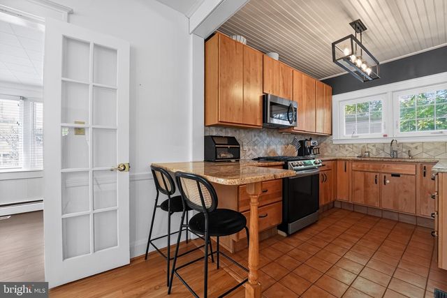 2411 EVERTON RD, Baltimore, MD 21209