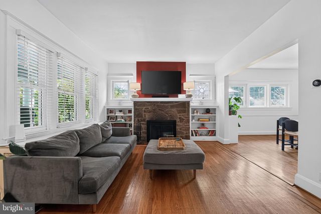 2411 EVERTON RD, Baltimore, MD 21209