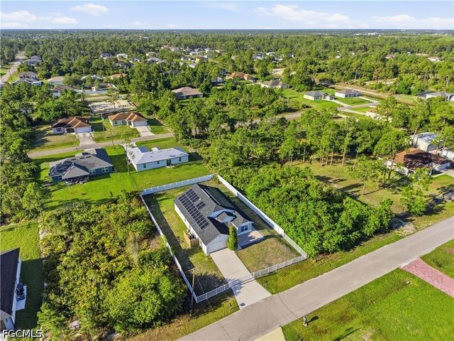 3005 41st ST W, Lehigh Acres, FL 33971
