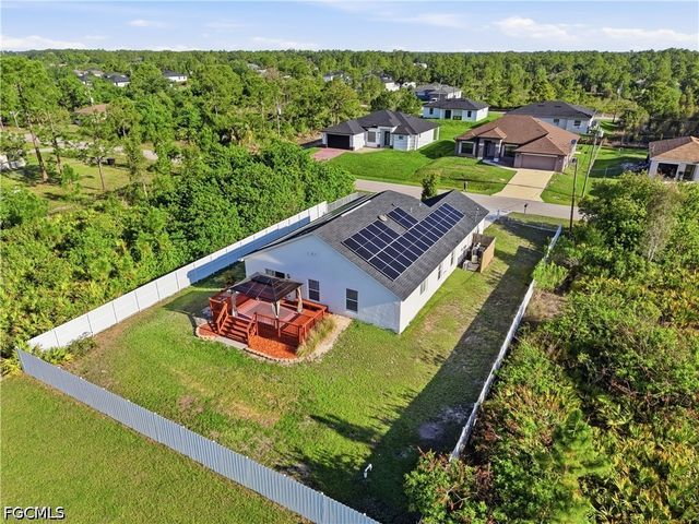 3005 41st ST W, Lehigh Acres, FL 33971